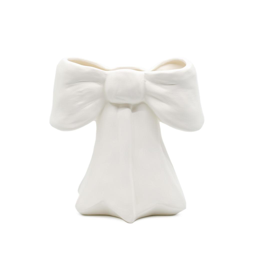 Vase: Bow
